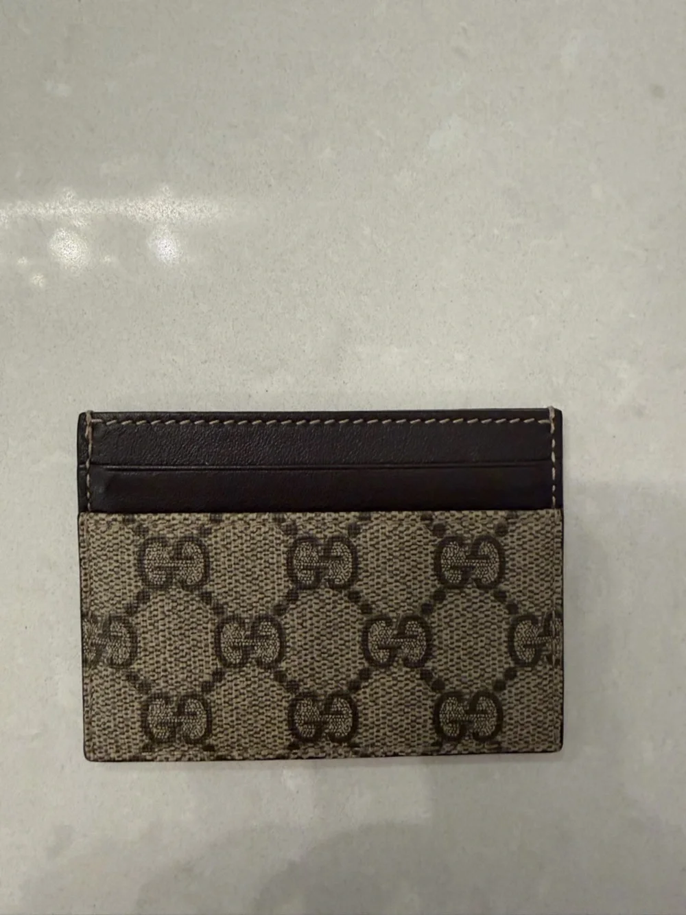 Authentic Gucci GG Supreme Card Case